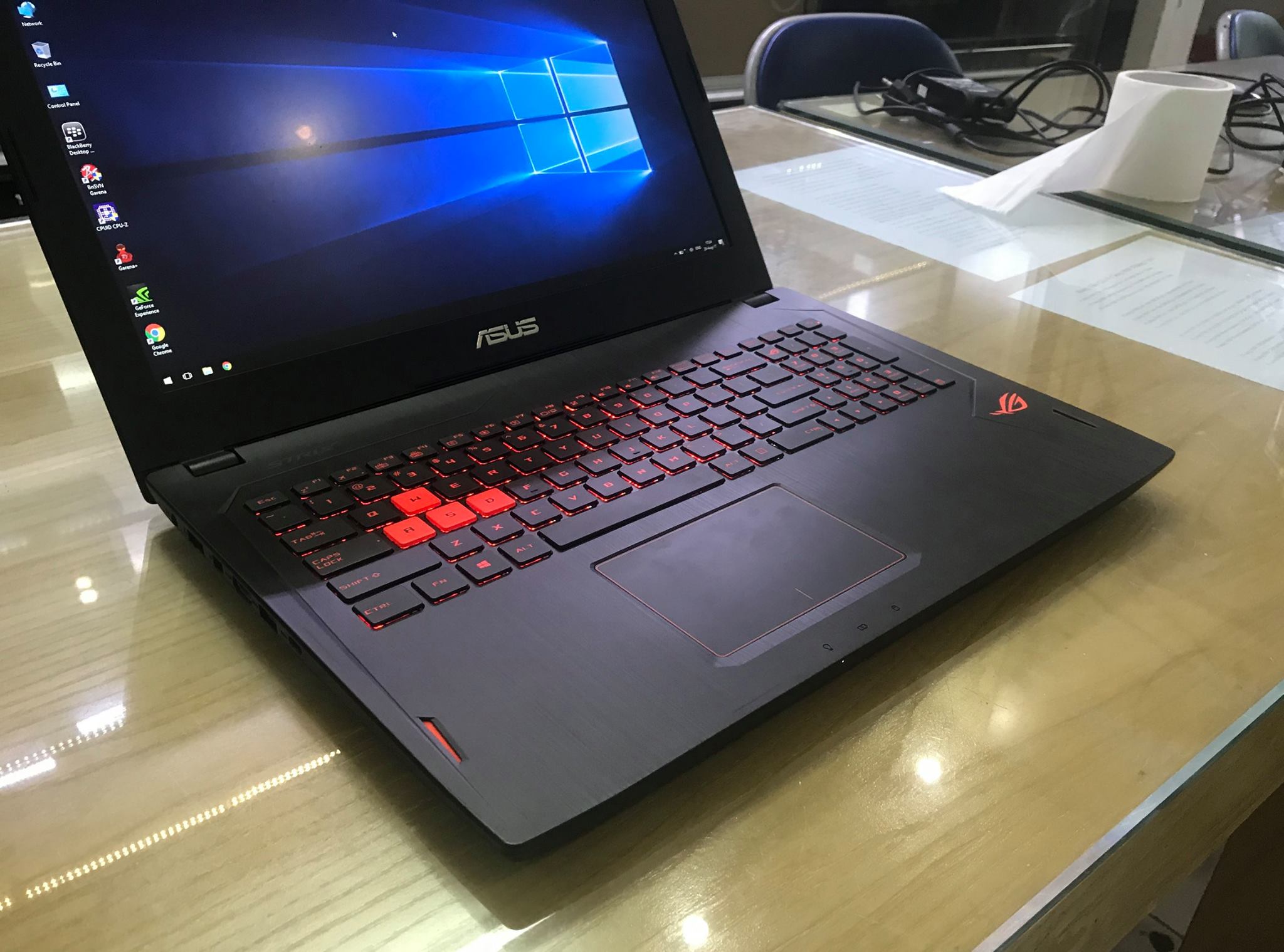 Laptop Asus ROG Strix GL502-5.jpg